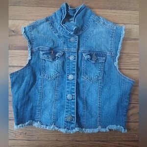 New Look - Youth Girls Denim Jean Vest. Cotton Blend. Size Medium